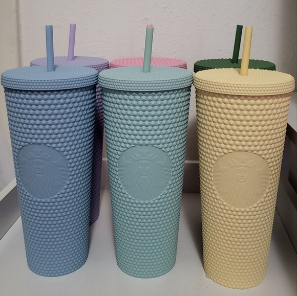 Starbucks Cups Collection - Picture 1 of 4